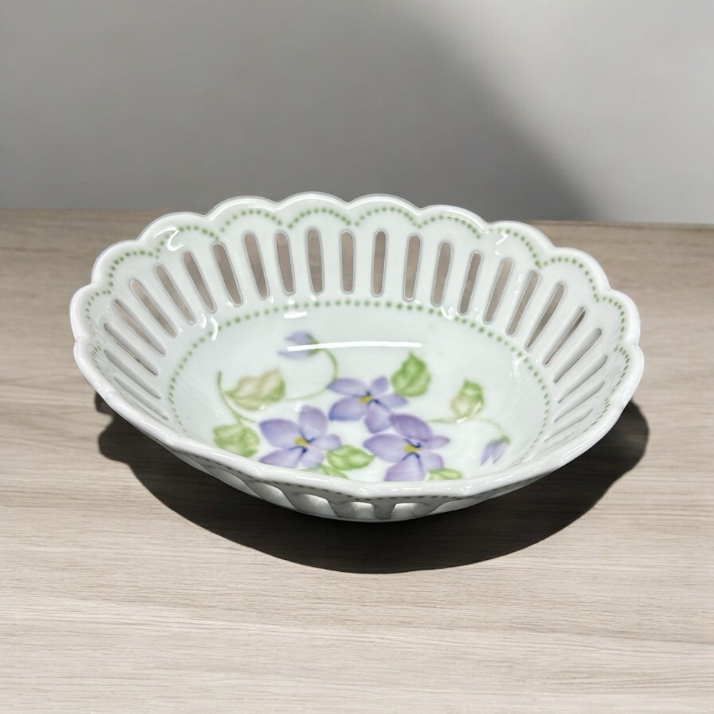Vintage Andrea by Sadek Oval Reticulated Trinket Dish‎ Purple Floral Porcelain